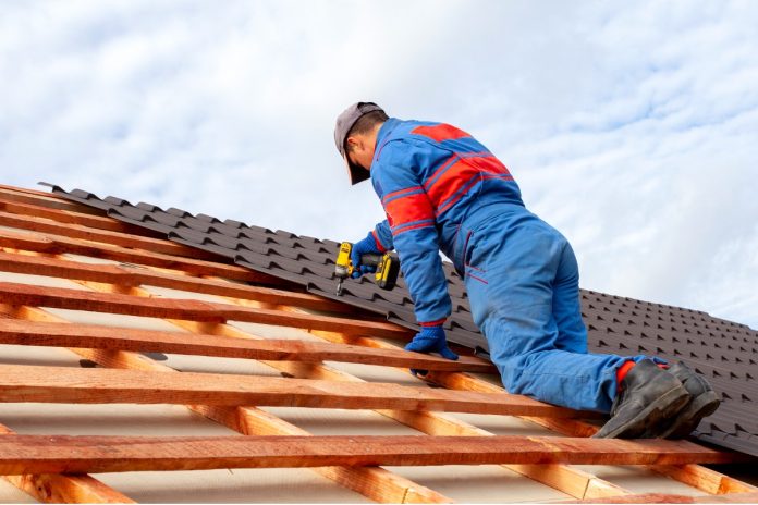 When Professional Huntsville Roof Repair Becomes Non-Negotiable